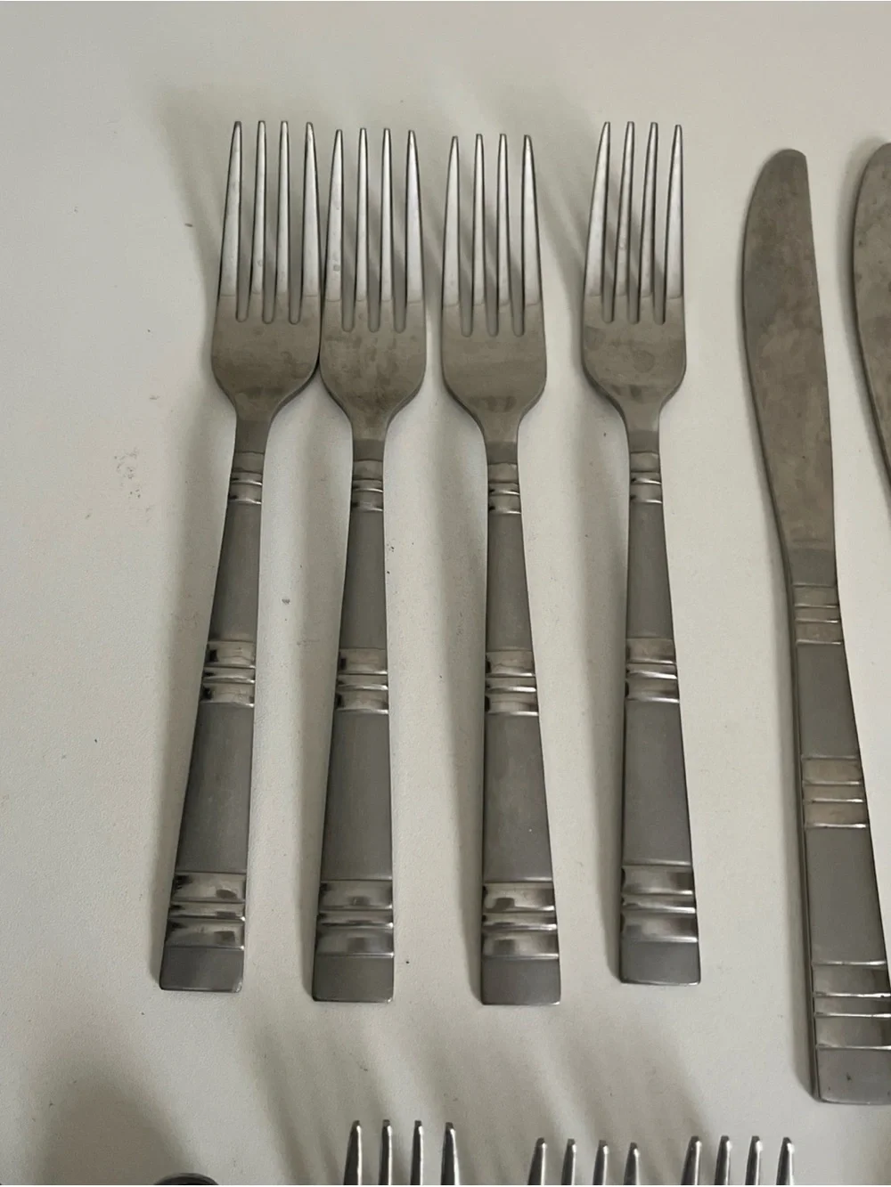 Mainstays Flatware Ashton Square Silverware Mixed Lot 16 Piece Kitchen Utensils
